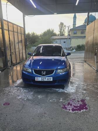 Honda Accord VII 2.0 AT