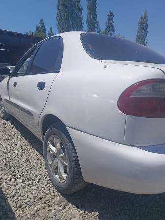 Daewoo Lanos (Sens) Daewoo Lanos (Sens) 1.5 MT