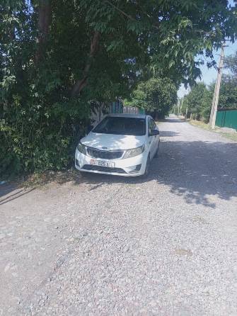 Kia Rio III 1.4 MT