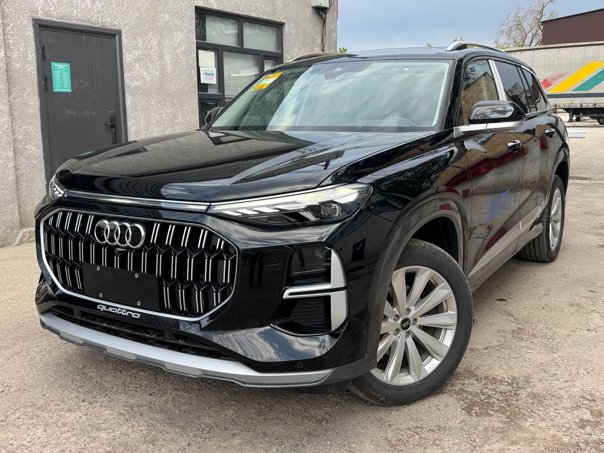 Audi Q6 45 TFSI 2.0 AMT 4WD