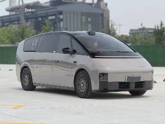 LiXiang Mega 102.7 kWh Electro AT 4WD