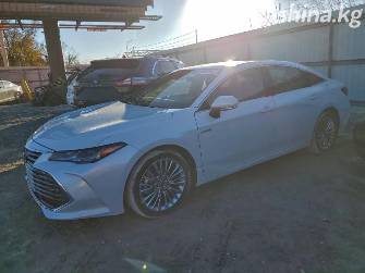 Toyota Avalon V 2.5hyb CVT