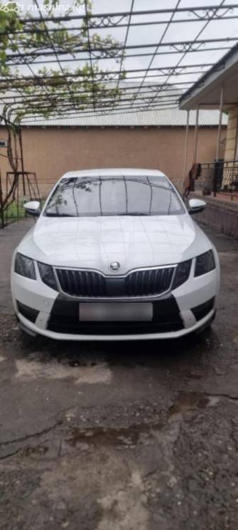 Skoda Octavia III (A7) 1.6 AT