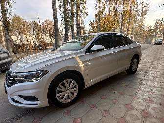 Volkswagen Jetta VII 1.6 AT