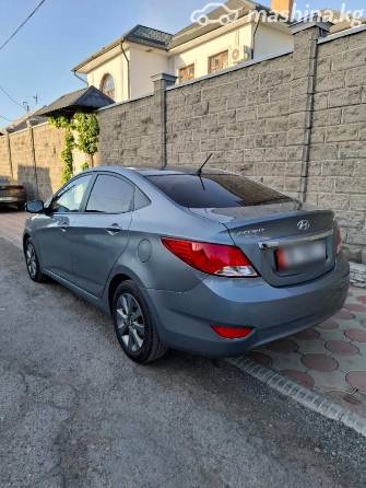 Hyundai Accent IV