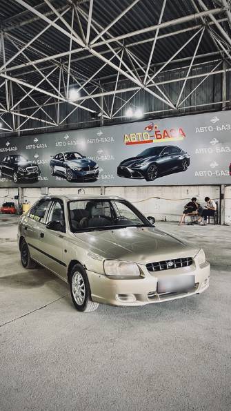 Hyundai Accent II 1.5 AT