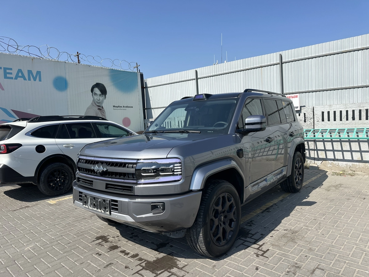 BYD FangChengBao Leopard 5 1.5hyb CVT 4WD