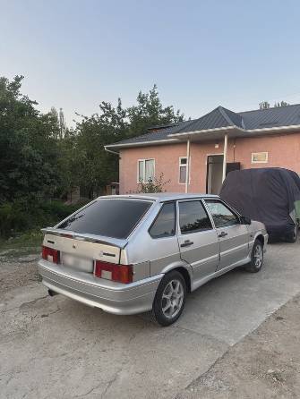 ВАЗ (Lada) 2114 21144 1.6 MT