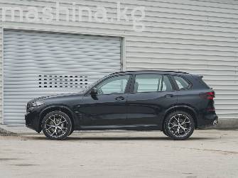 BMW X5 IV (G05/G18) Рестайлинг 30Li 2.0 AT 4WD