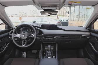 Mazda 3 IV (BP) 2.0 AT