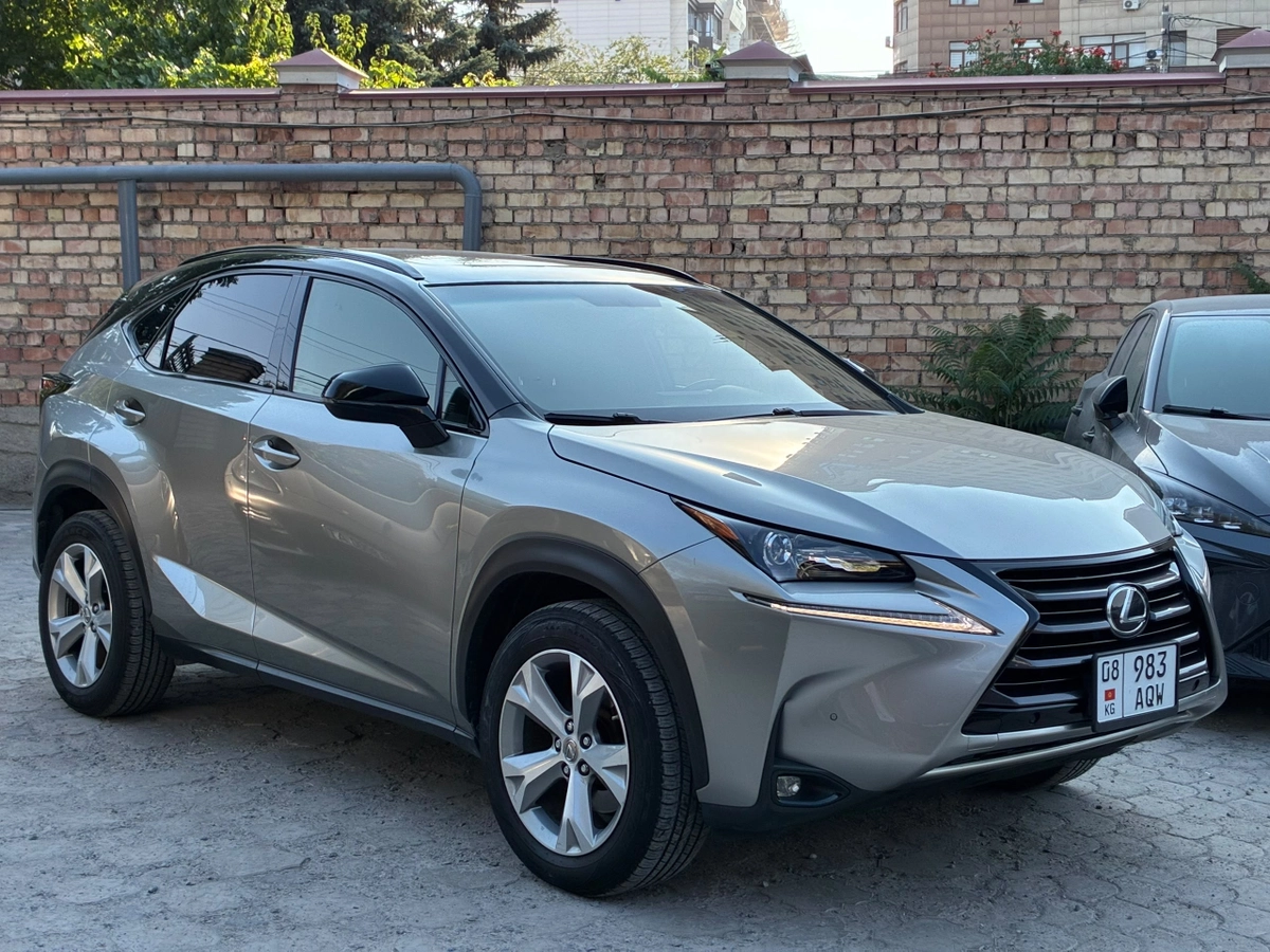 Lexus NX I 200t 2.0 AT 4WD