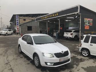 Skoda Octavia III (A7) 1.6 AT