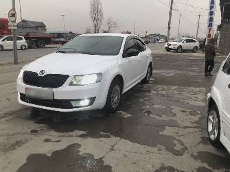 Skoda Octavia III (A7) 1.6 AT