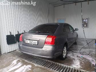 Toyota Avensis II 1.8 MT