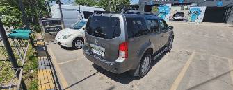 Nissan Pathfinder III 2.5d AT 4WD