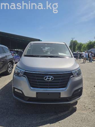 Hyundai Starex (H-1) Hyundai Starex (H-1) II Рестайлинг 2 2.5d AT