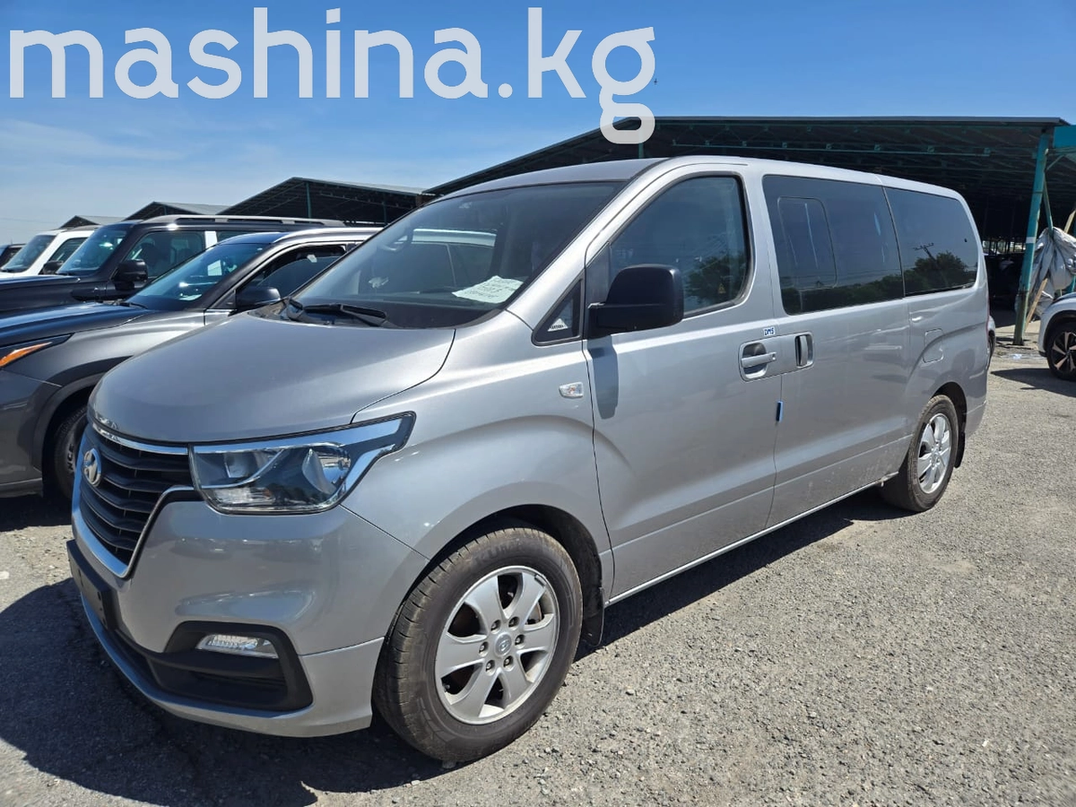 Hyundai Starex (H-1) Hyundai Starex (H-1) II Рестайлинг 2 2.5d AT