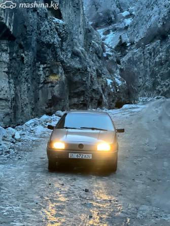 Volkswagen Passat B3 1.8 MT