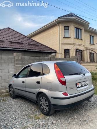 Nissan Almera Tino 1.8 MT