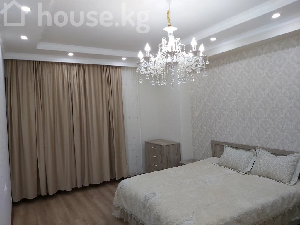 Открыть фото 3-комн. кв., 120 м2