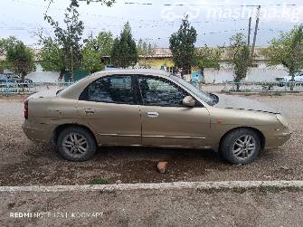 Daewoo Nubira I 1.5 MT
