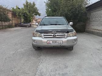 Toyota Highlander I (U20) Рестайлинг 3.3 AT 4WD