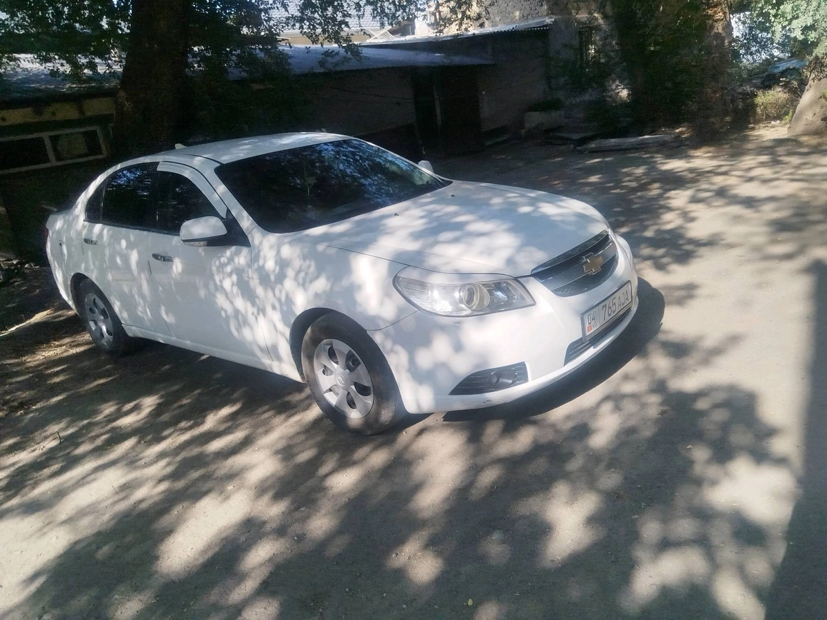 Chevrolet Epica I 2.0 MT