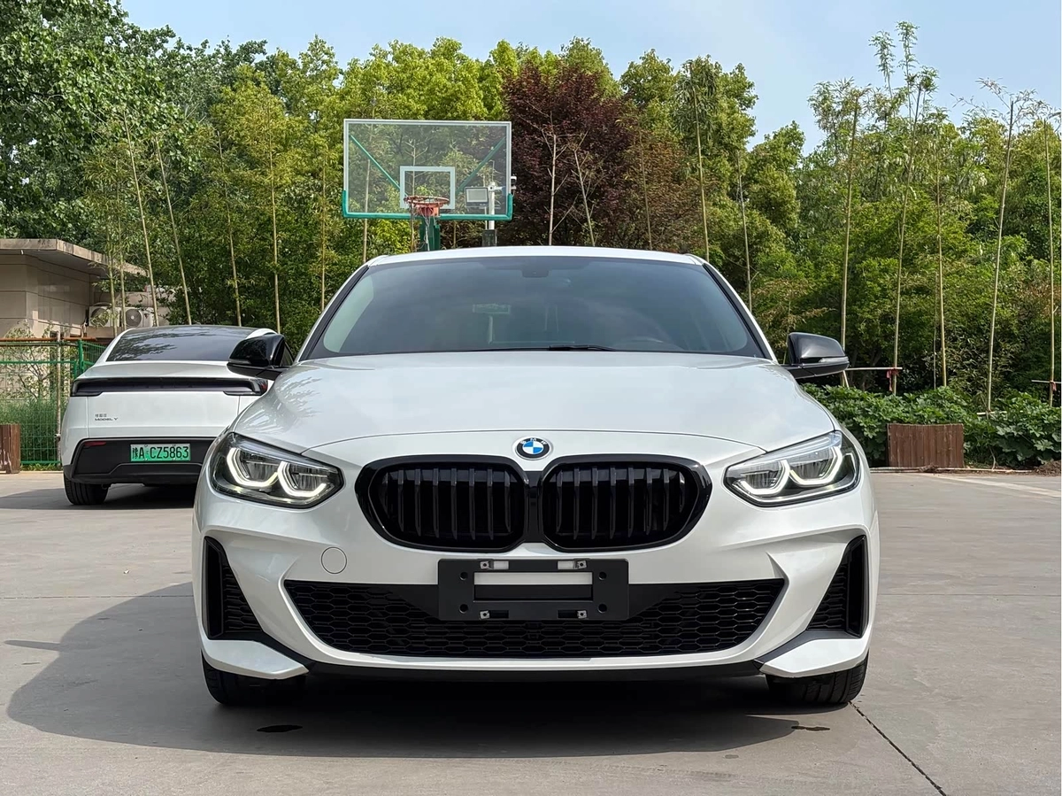 BMW 1 серии III (F52) Рестайлинг 120i 1.5 AMT