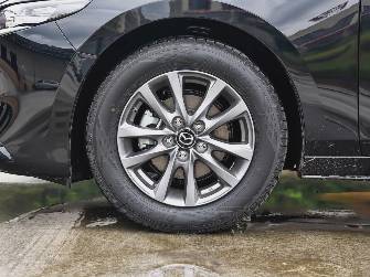 Mazda 3 IV (BP) 1.5 AT