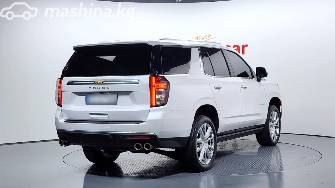 Chevrolet Tahoe V 6.2 AT 4WD
