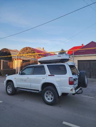 Toyota Hilux Surf III Рестайлинг 2.7 AT 4WD