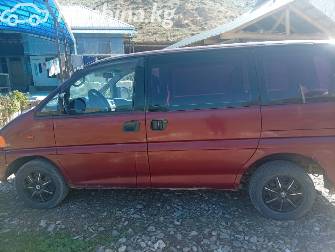 Mitsubishi Space Gear I 2.4 MT