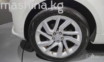 Land Rover Range Rover Sport II Рестайлинг 3.0d AT 4WD