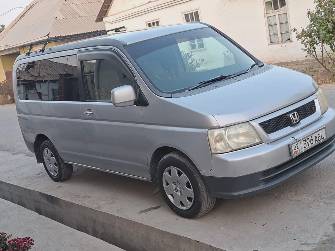 Honda Stepwgn II 2.0 AT