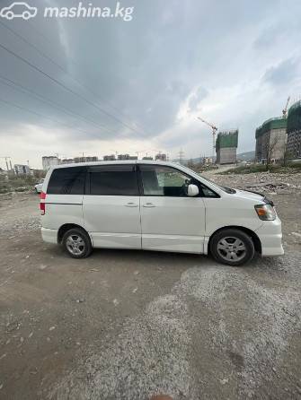 Toyota Noah I (R60) 2.0 AT