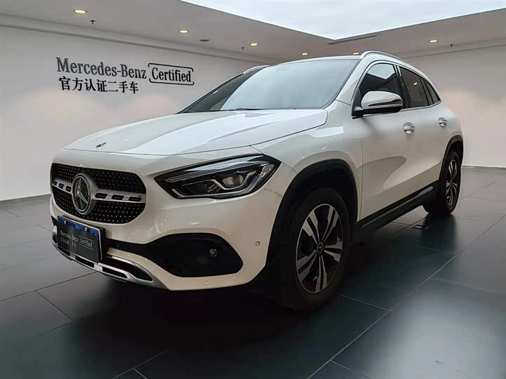 Mercedes-Benz GLA II (H247) 180 1.3 AMT