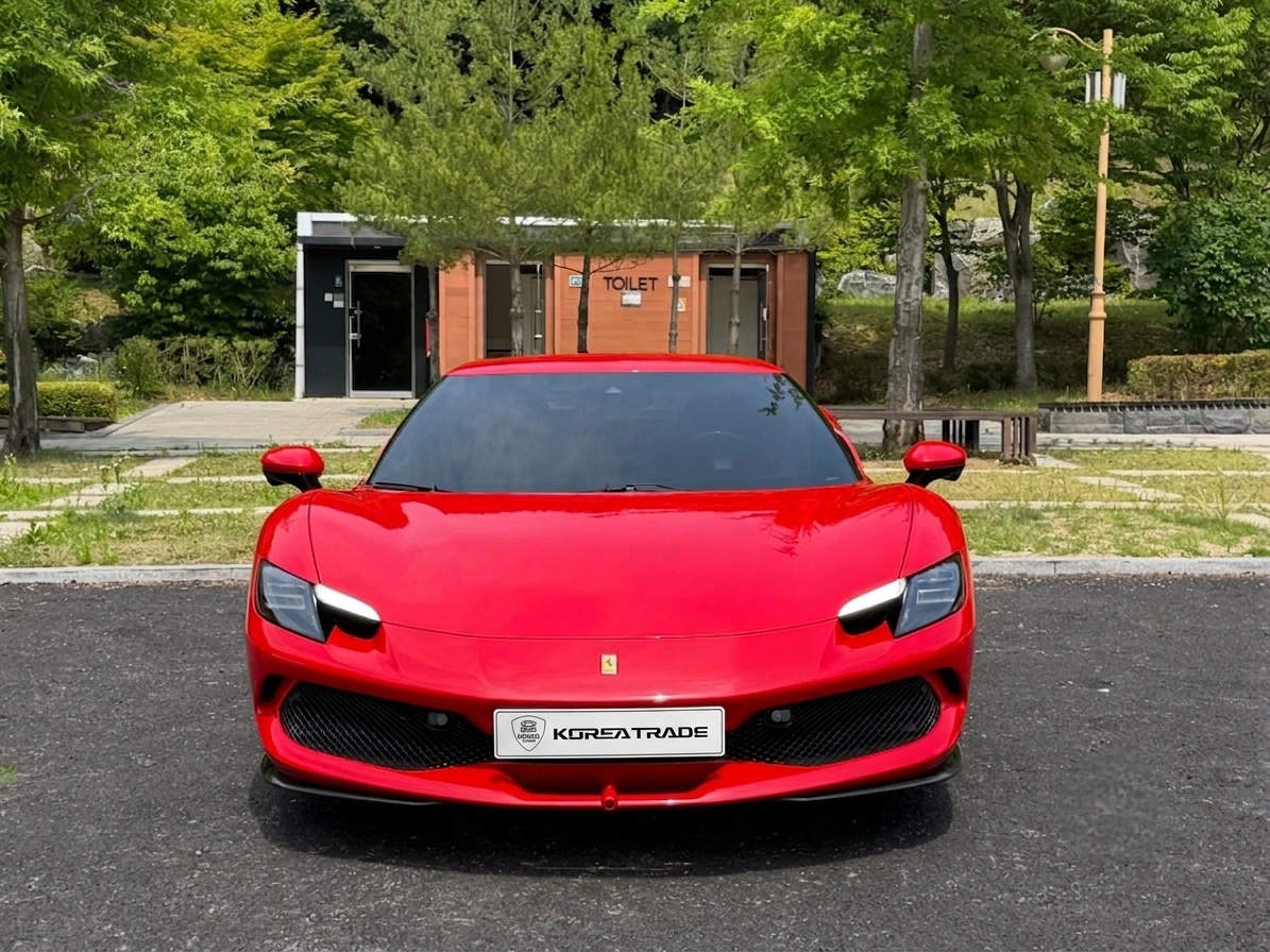 Ferrari 296 GTB 3.0hyb AMT