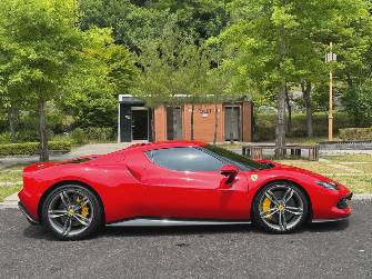 Ferrari 296 GTB 3.0hyb AMT