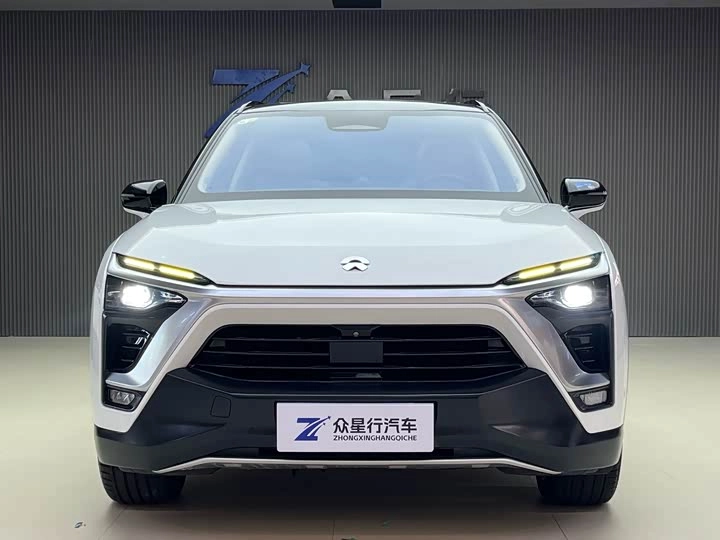 Nio ES8 I 70 kWh Electro AT 4WD