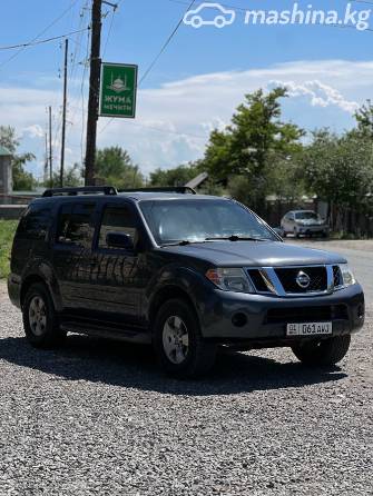 Nissan Pathfinder III 4.0 AT 4WD