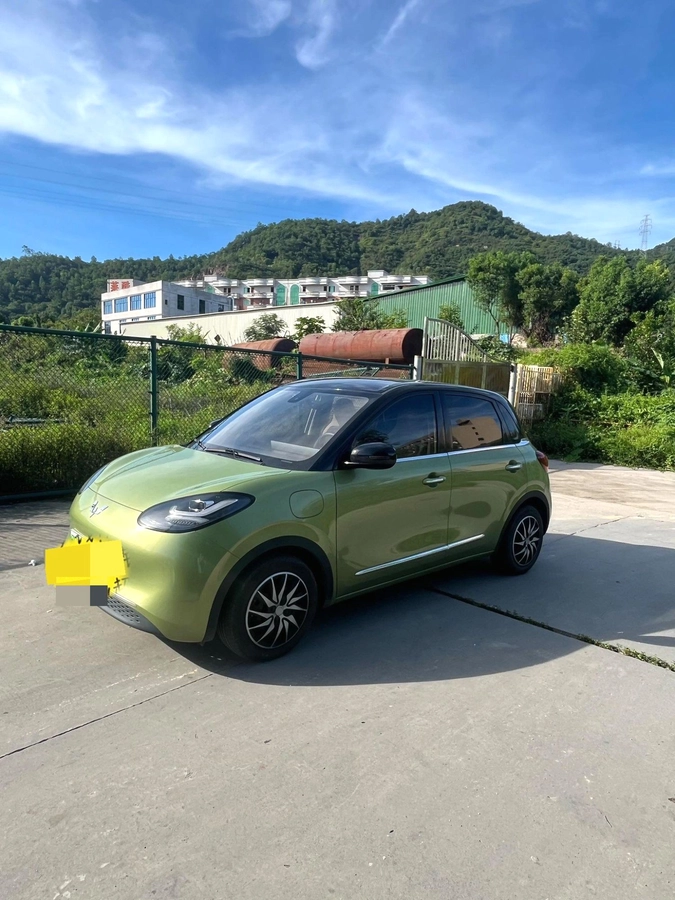 Открыть фото Wuling Binguo 31.9 kWh Electro AT