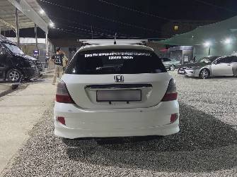 Honda Civic VII Рестайлинг 1.7 AT
