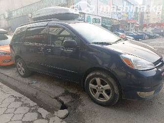 Toyota Sienna II 3.3 AT