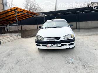 Toyota Avensis I 1.6 MT