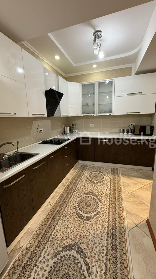 3-комн. кв., 110 м2