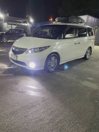 Honda Elysion I 3.0 AT