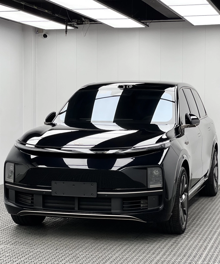 LiXiang L9 Рестайлинг 1.5hyb AT 4WD