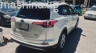 Toyota RAV4 IV (XA40) Рестайлинг 2.5 AT 4WD