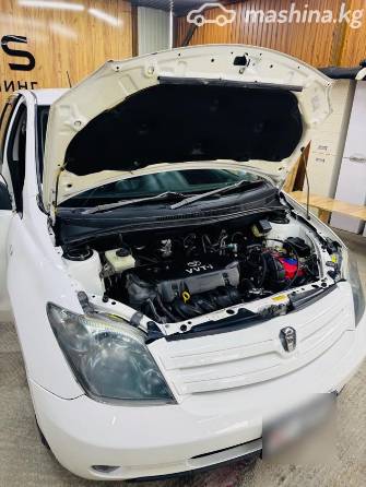 Toyota Ist I 1.5 AT