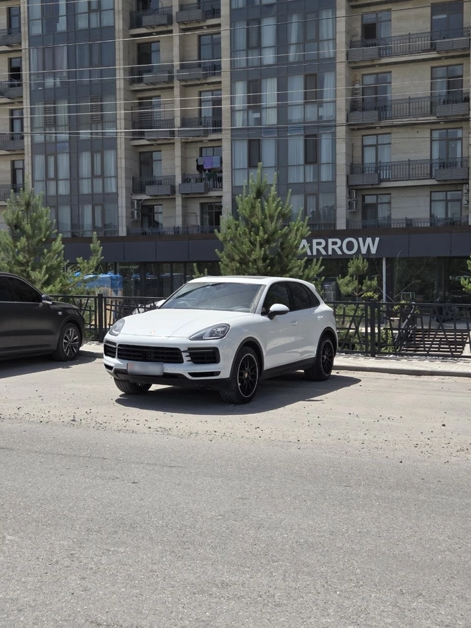 Porsche Cayenne III 3.0 AT 4WD